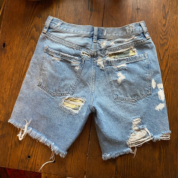 Free People Raleigh Destroyed denim Shorts size 27 - Picture 3 of 5